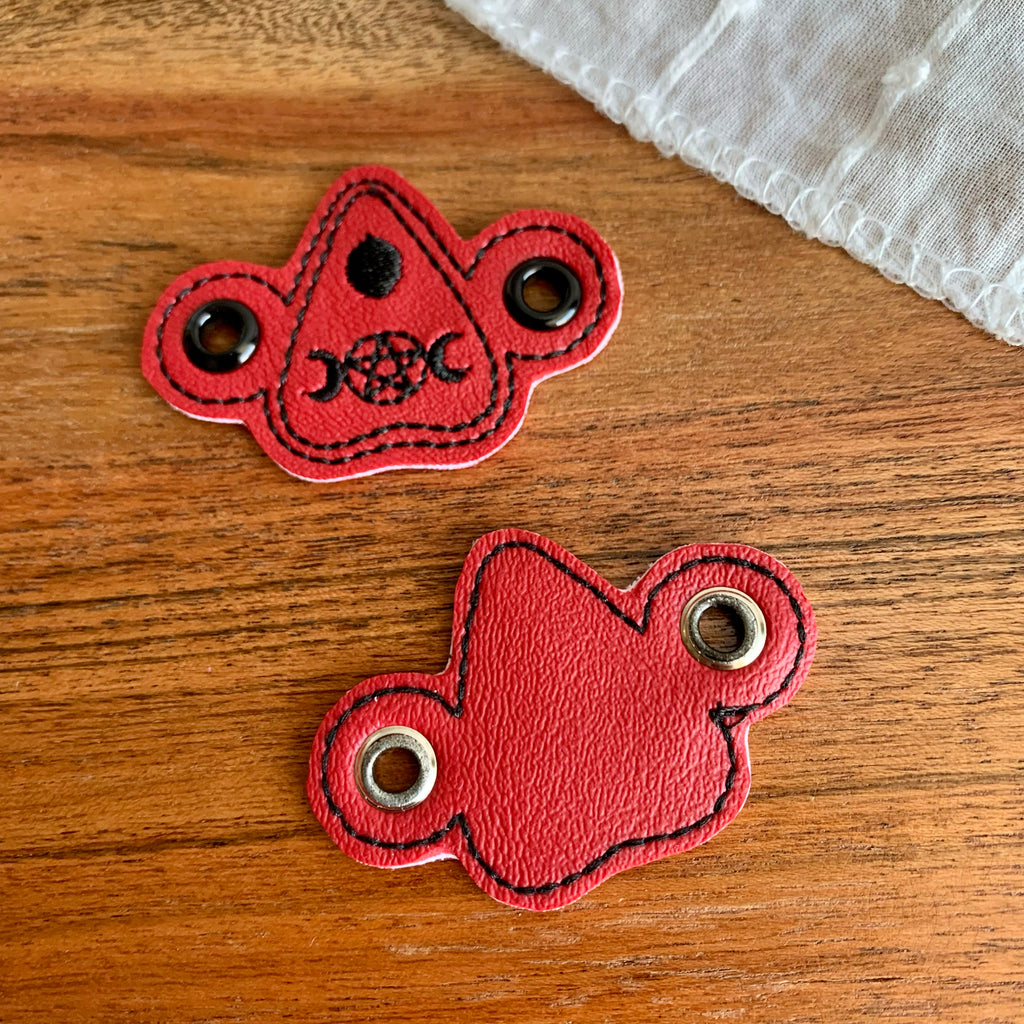 Planchette Shoe Charms