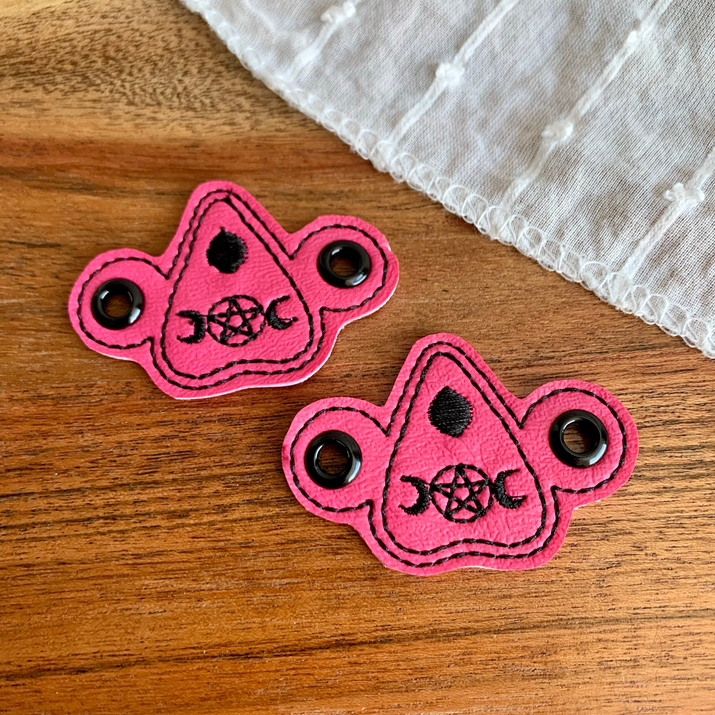 Plachette Shoe Charms