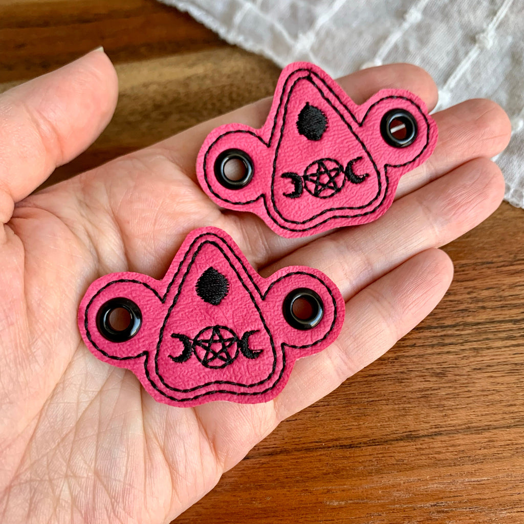 Plachette Shoe Charms