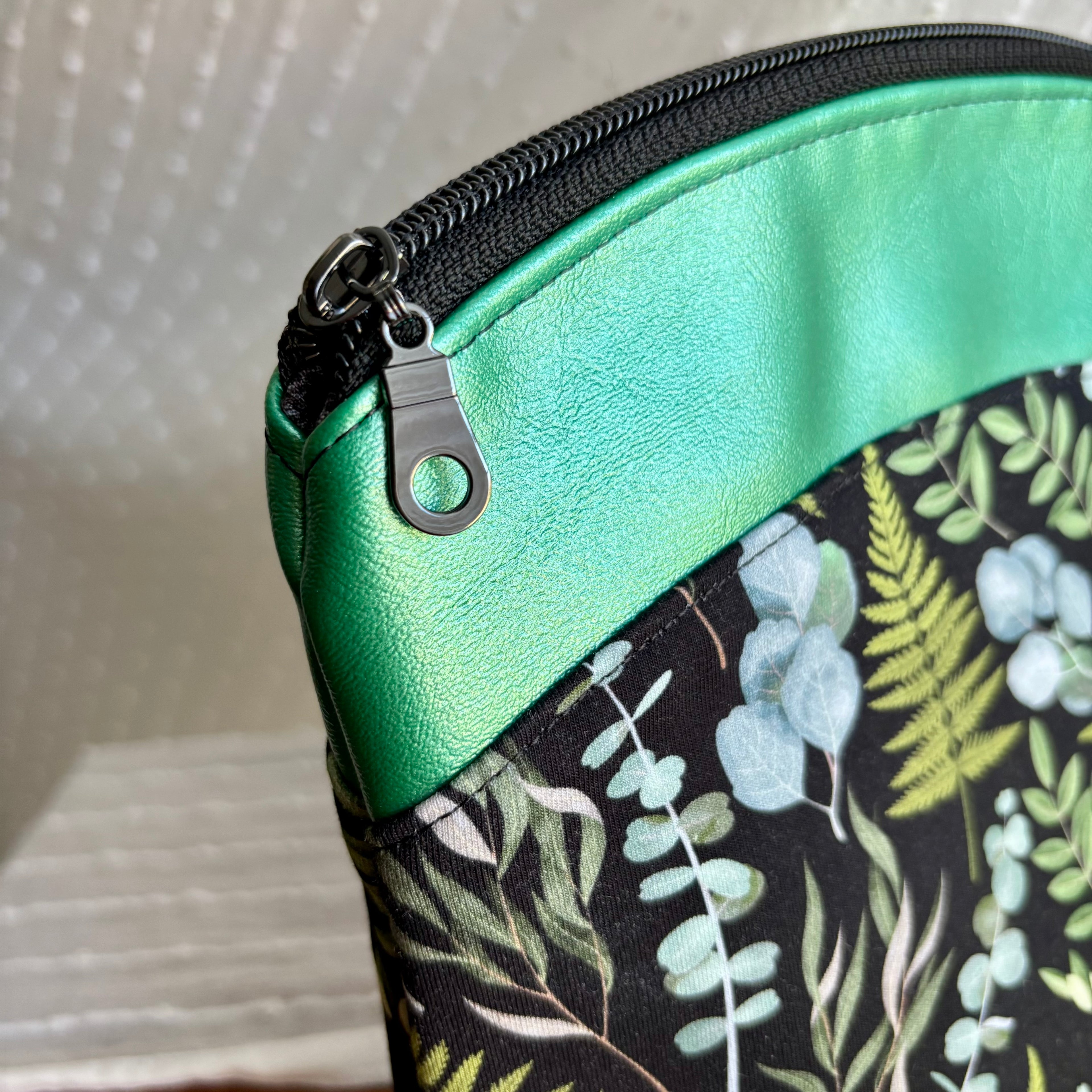 Greenery Posh Makeup Bag