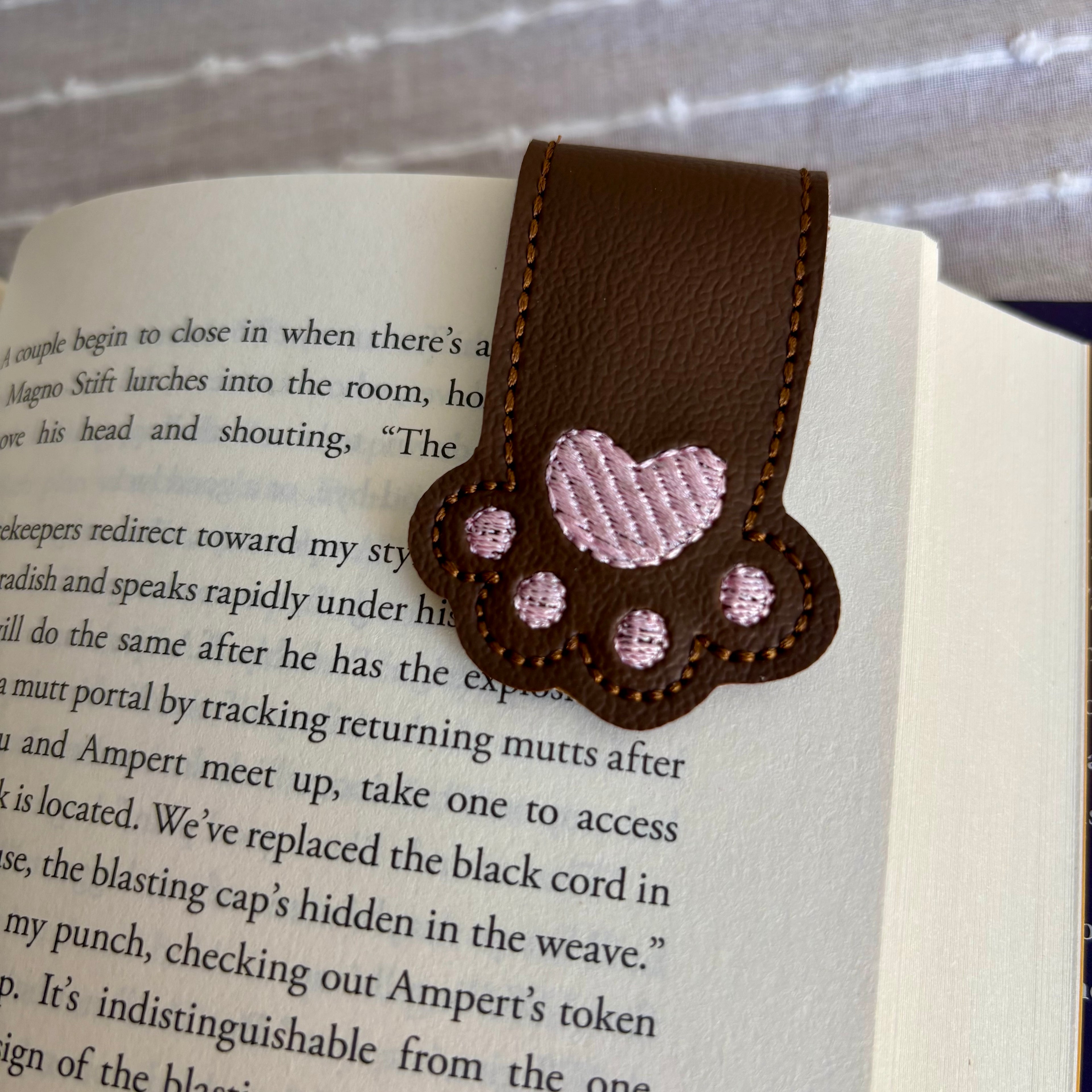 Toe Beans Magnetic Bookmark