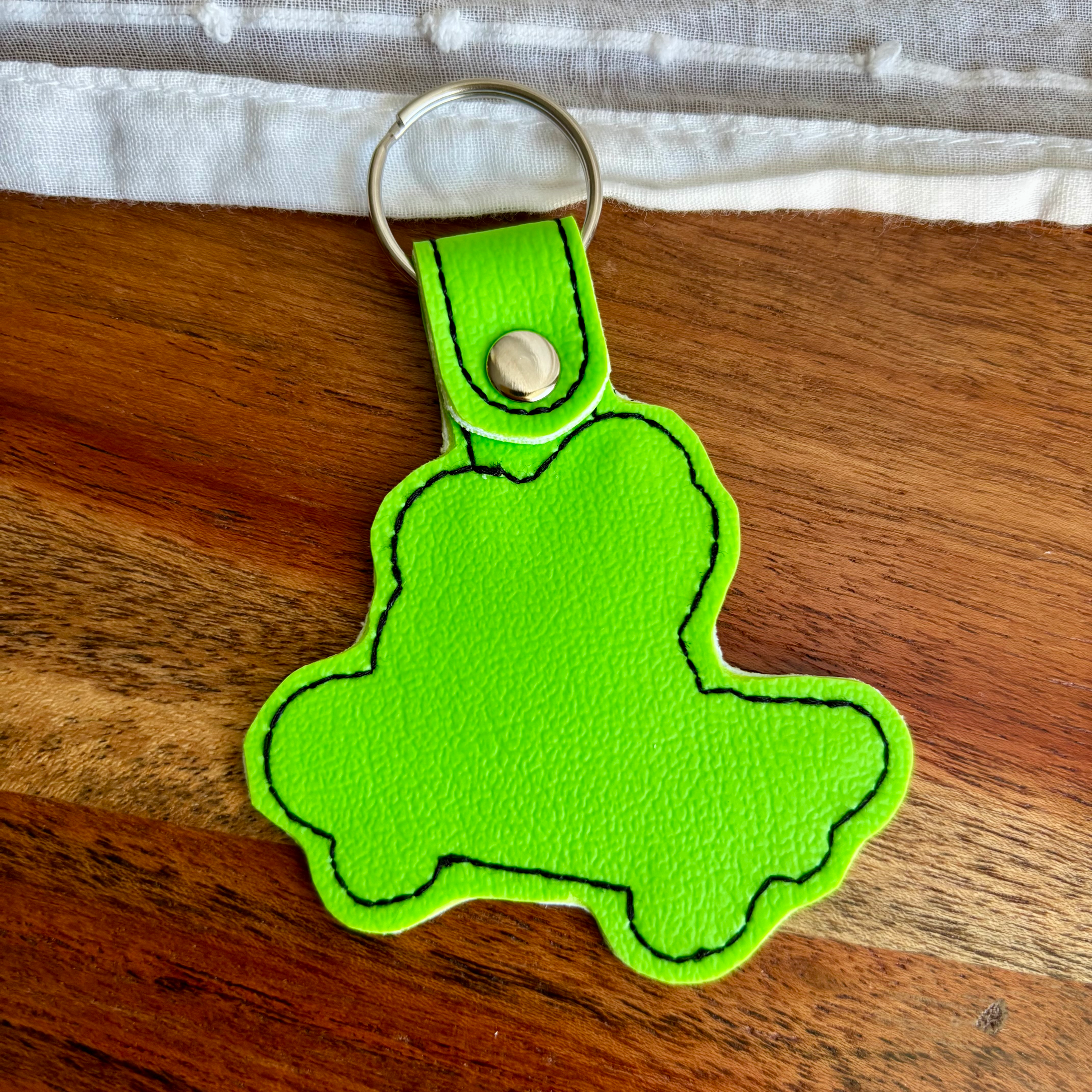Skateboarding Frog Keychain