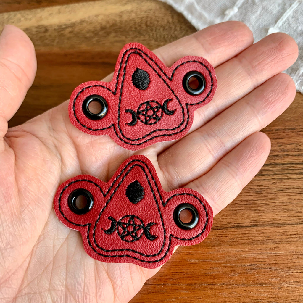 Planchette Shoe Charms