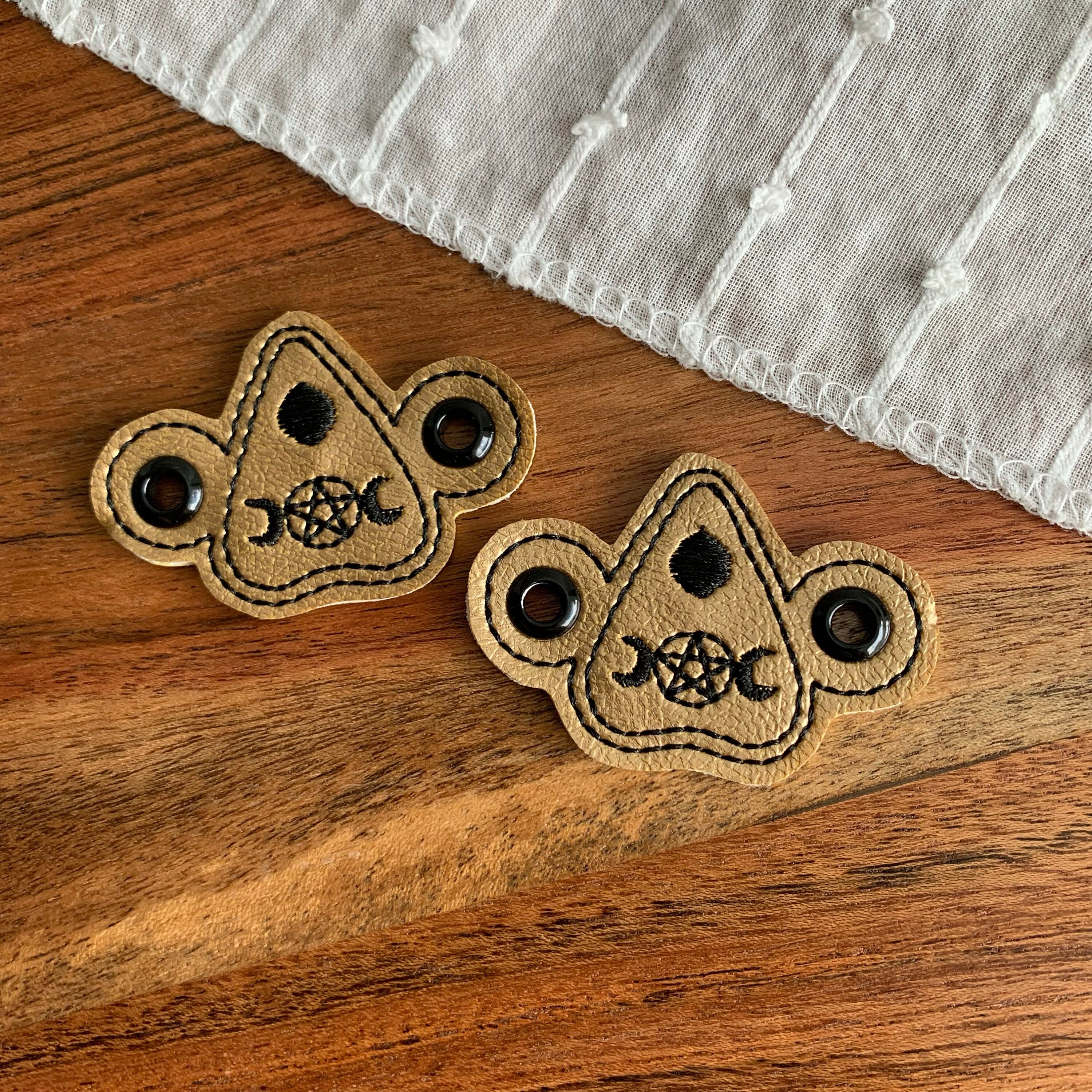 Planchette Shoe Charms