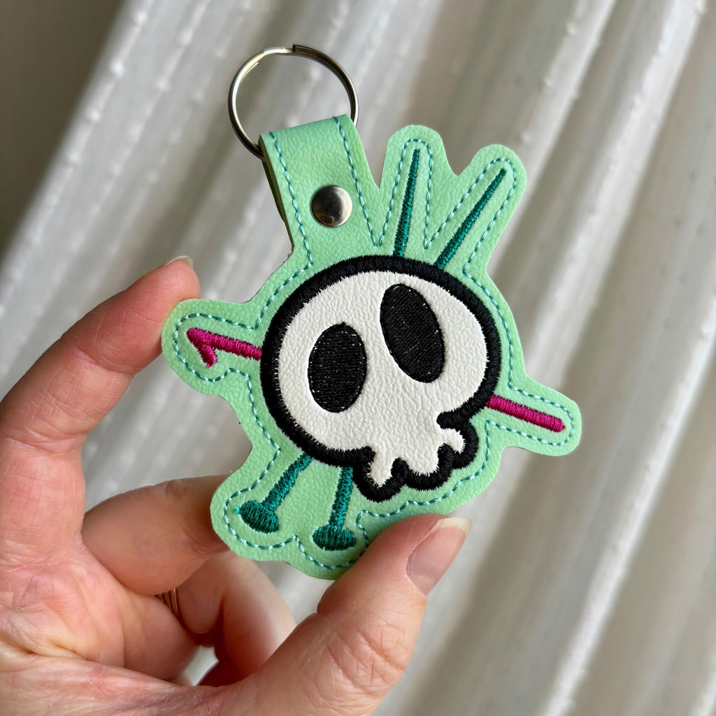 Knit/Crochet Skull Keychain