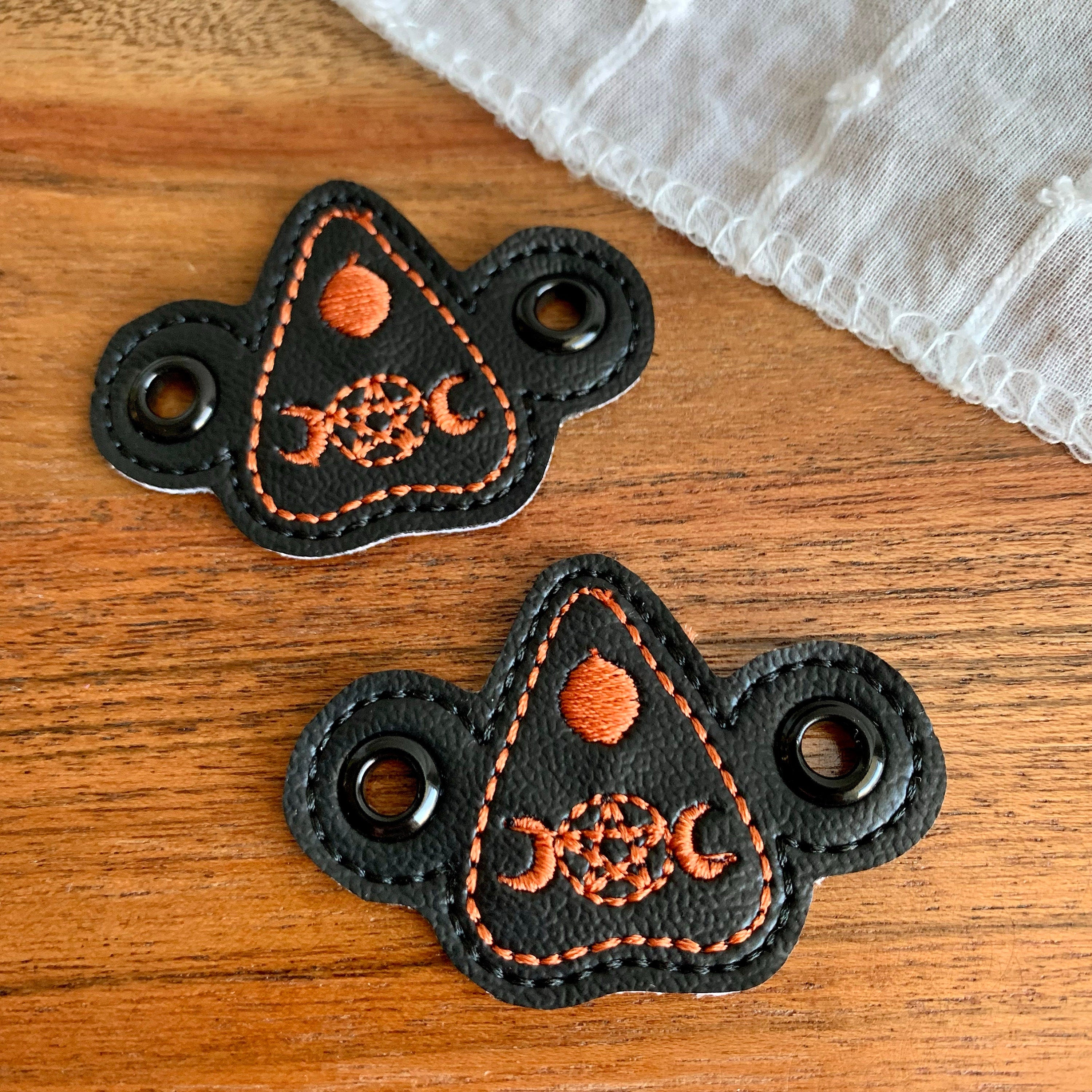 Plachette Shoe Charms